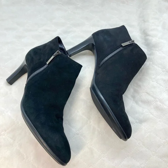 Aquatalia Dina Black Suede Booties - Picture 8 of 11